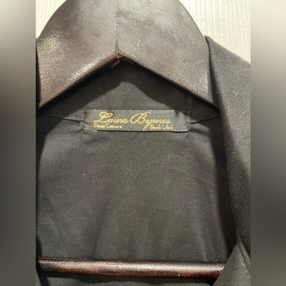 Sz.M-NWOT-Sustainable-High Quality-Button Shirt with Short Sleeve- *Black* - Picture 4 of 9